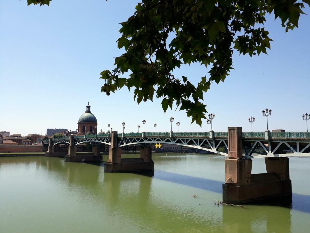 :) Grand Studio Lumineux A Toulouse Et Parking ภายนอก รูปภาพ